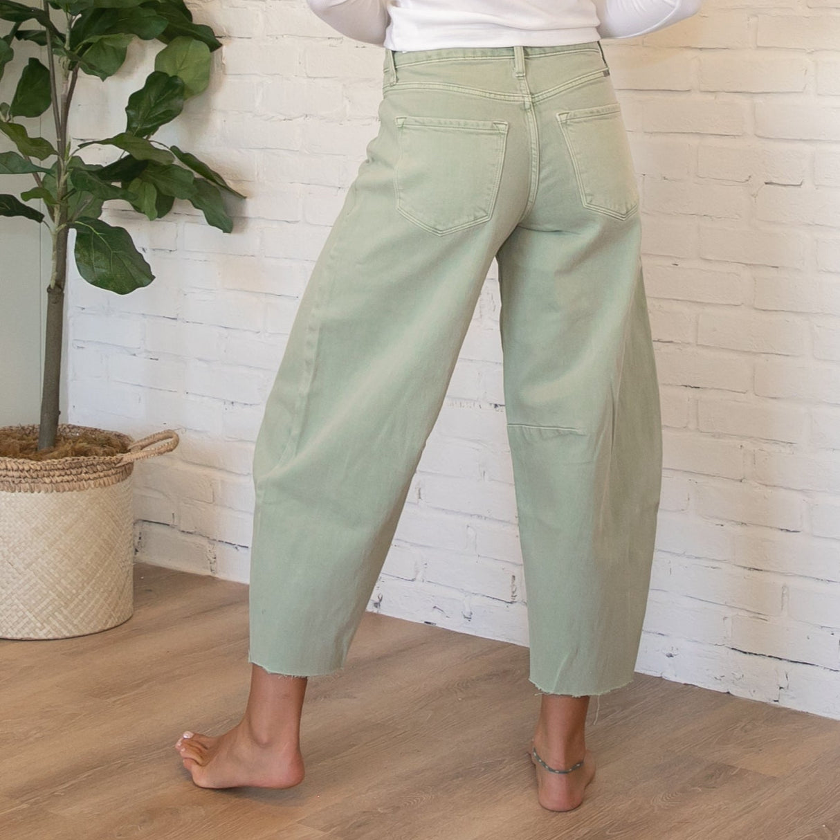 KanCan High Rise Sage Barrel Jeans