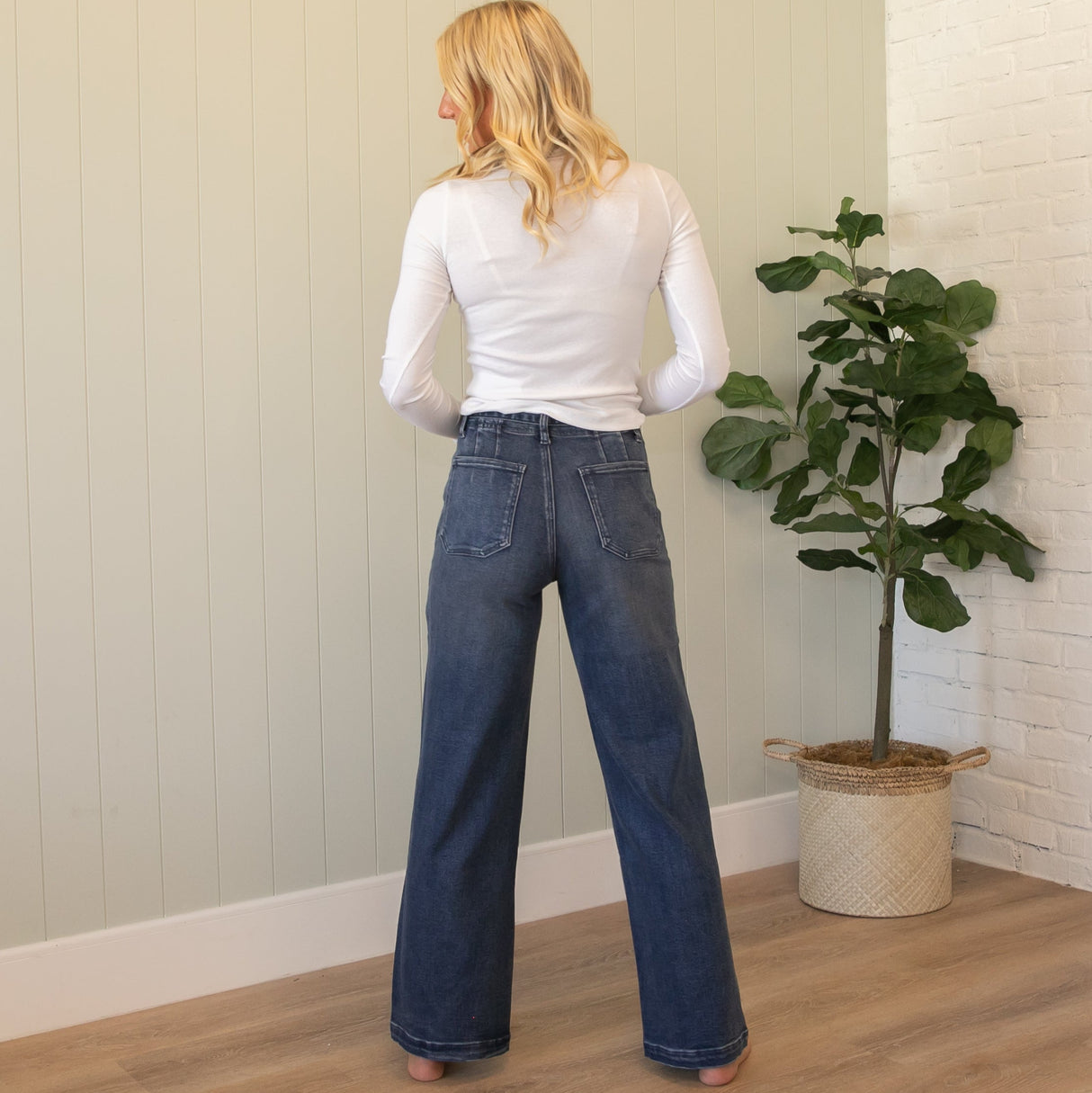 KanCan High Rise Wide Flare Dark Pocket Jeans