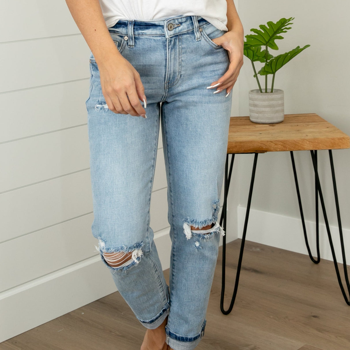 KanCan Mid Rise Boyfriend Jeans