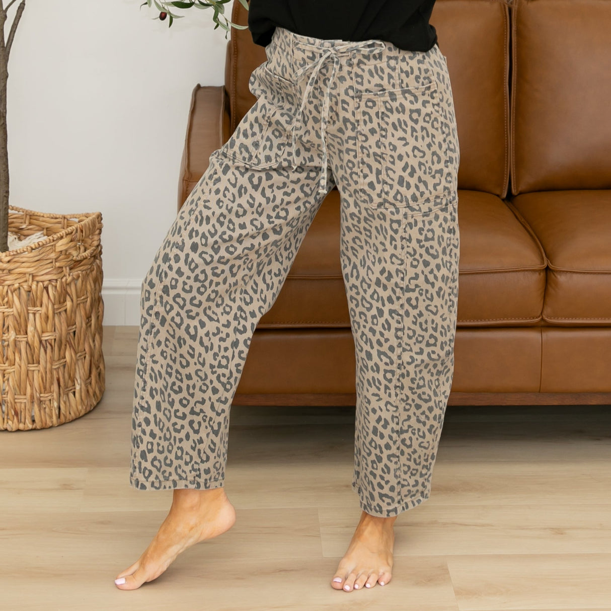 Carmen Leopard Barrel Jeans