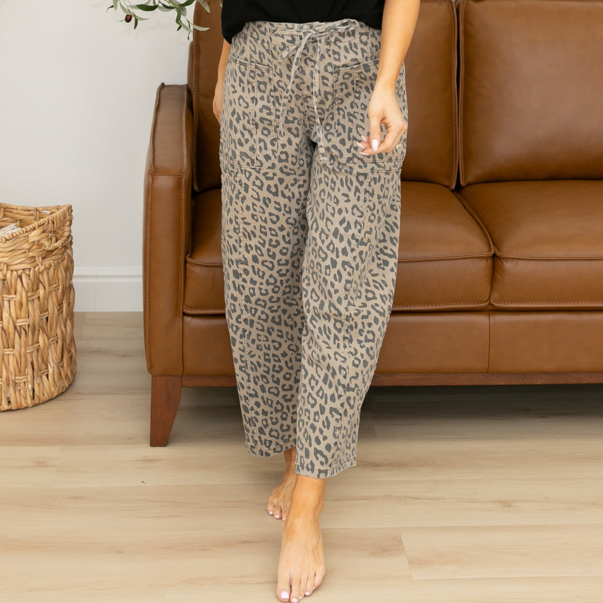 Carmen Leopard Barrel Jeans