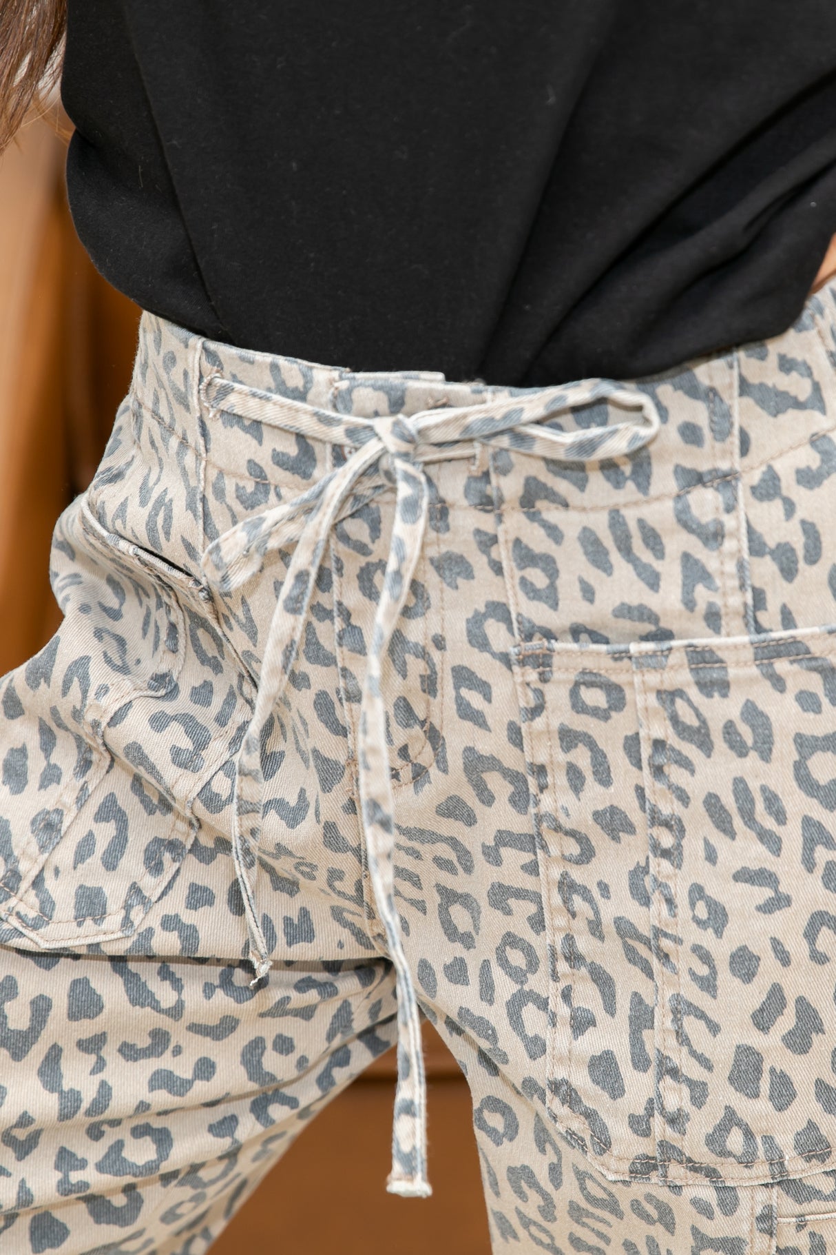 Carmen Leopard Barrel Jeans