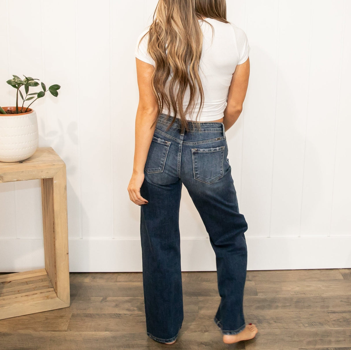 KanCan Mid Rise Dark Wash Straight Jeans