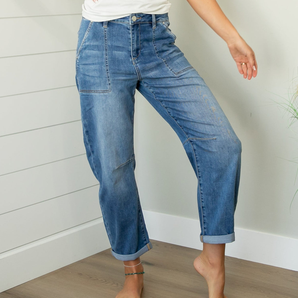 Risen Mid Rise Barrel Relaxed Patch Pocket Jeans