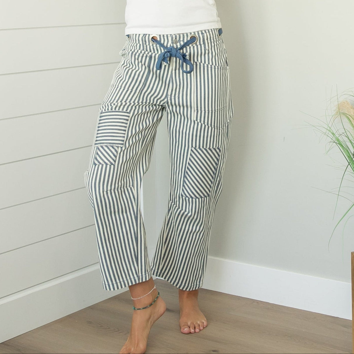 Calah Striped Barrel Pants - Navy