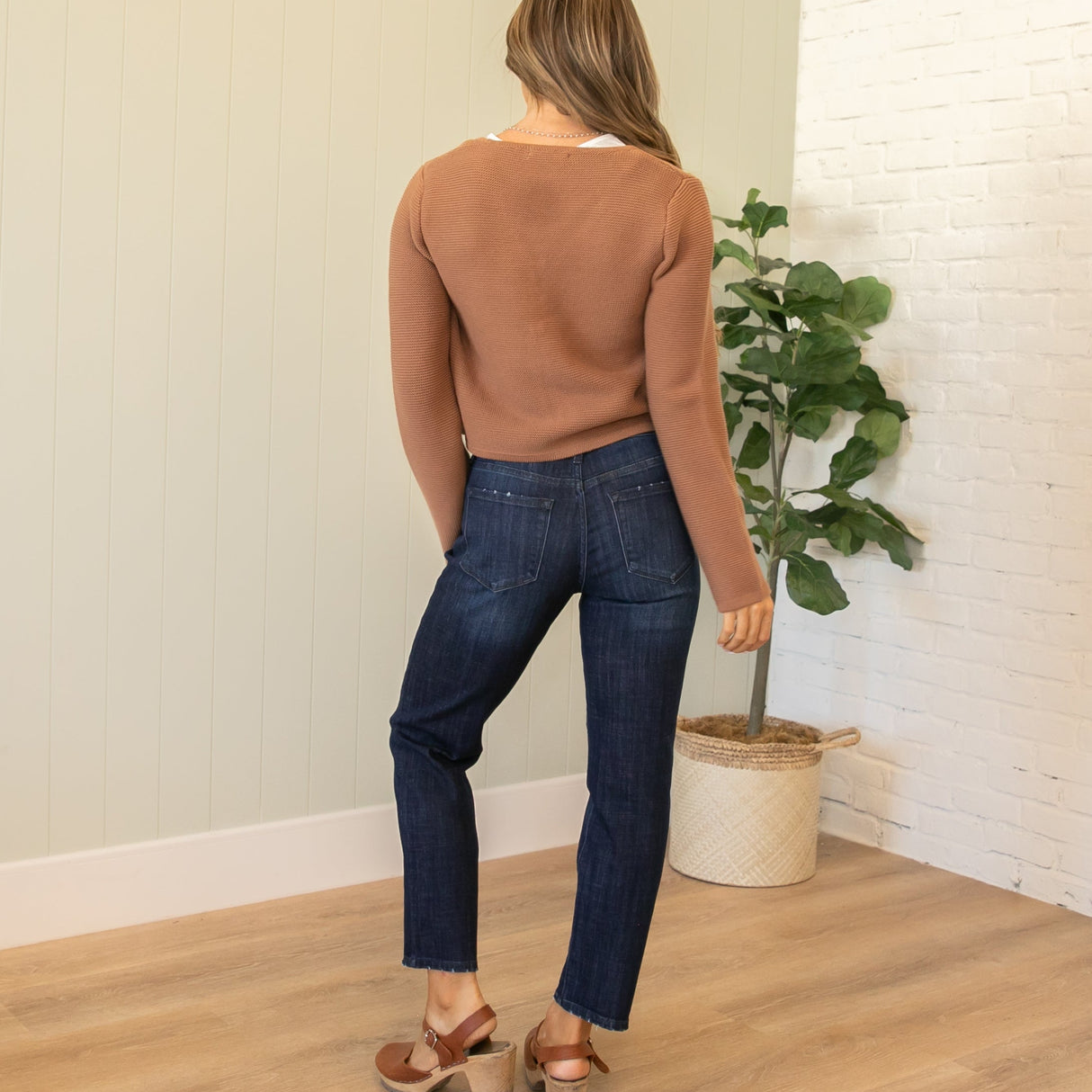 KanCan Mid Rise Dark Wash Straight Jeans