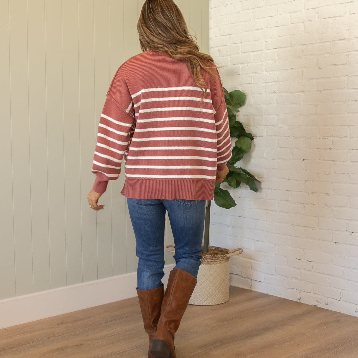 KanCan High Rise Mom Fit Straight Jeans