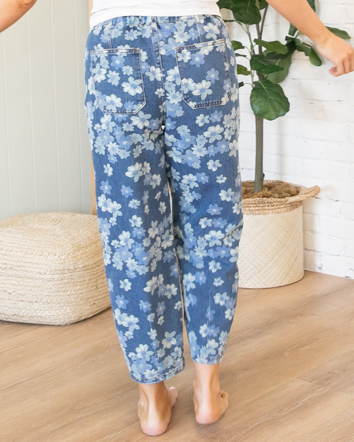 Emily Floral Barrel Jeans