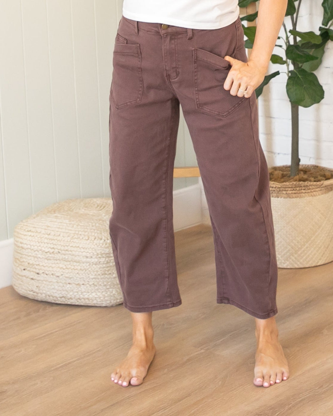 Kinley Brown Barrel Jeans