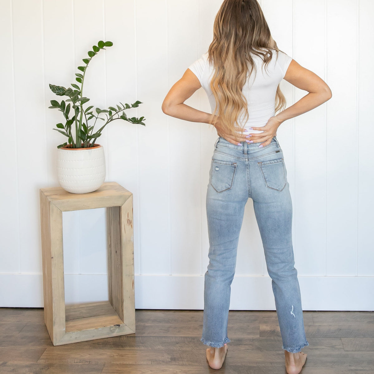 KanCan High Rise Straight Jeans With Frayed Hem