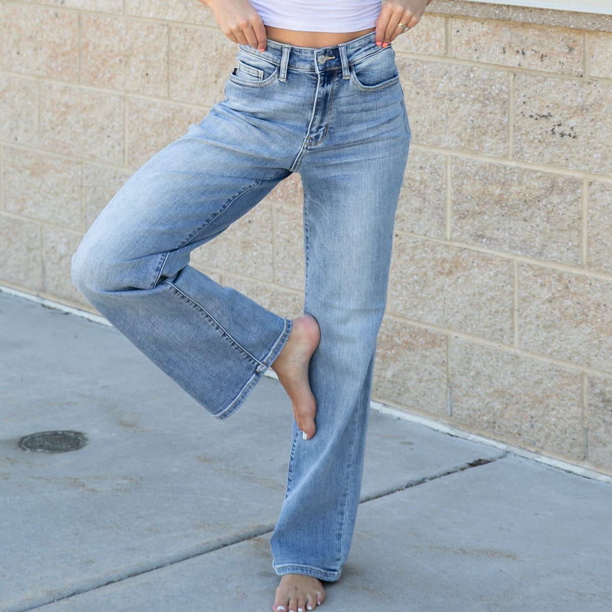 Judy Blue High Waist Light Wash Wide Straight Leg Jeans