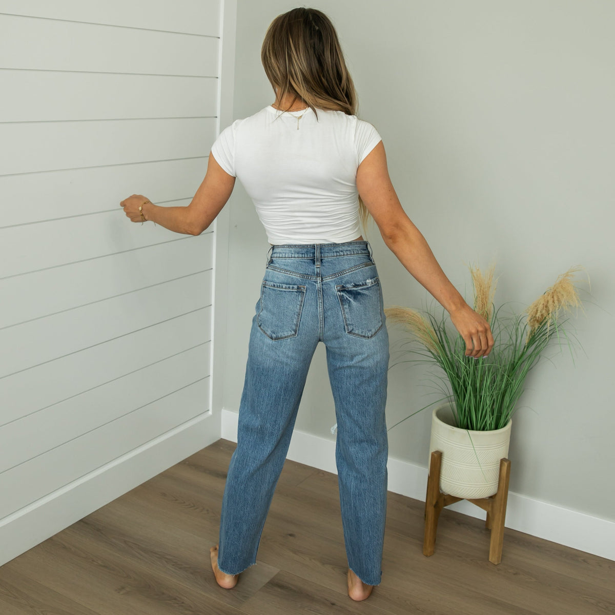 KanCan Ultra High Rise 90s Boyfriend Jeans