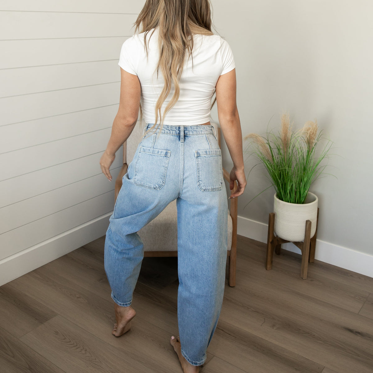 KanCan High Rise Pleated Barrel Jeans