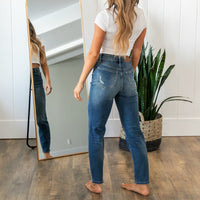 Judy Blue Tummy Control Relaxed Slim Jeans