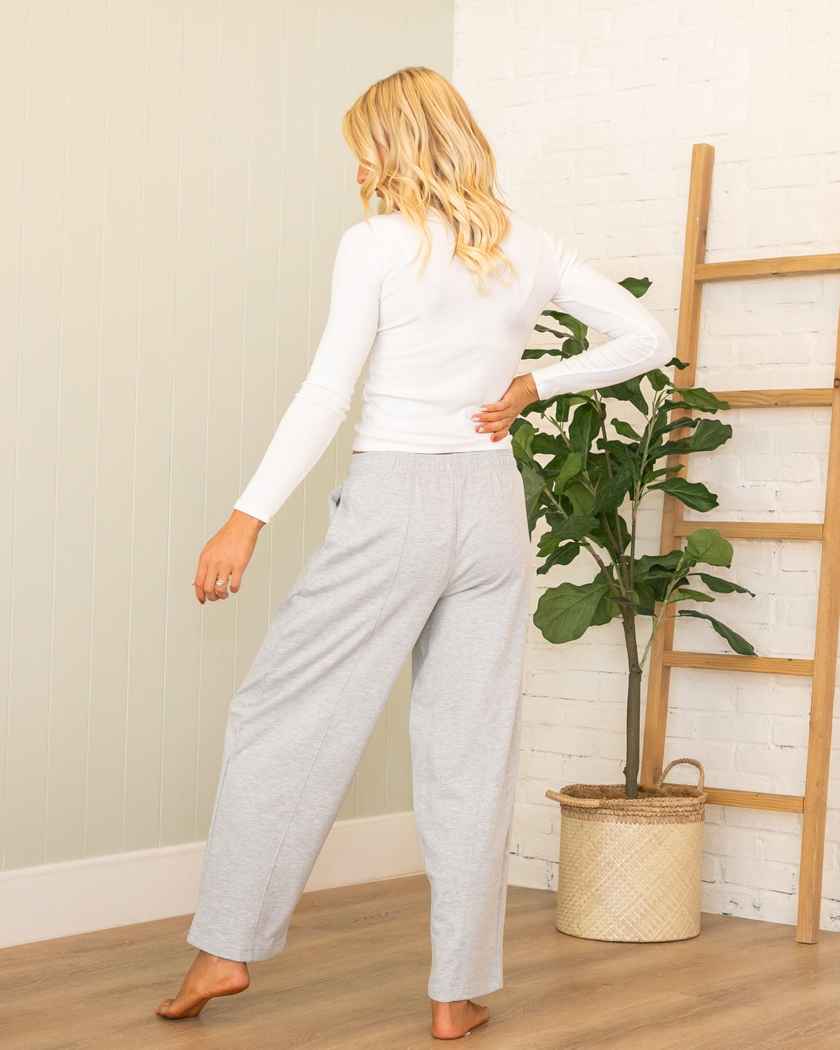 Tiffany Barrel Sweatpants