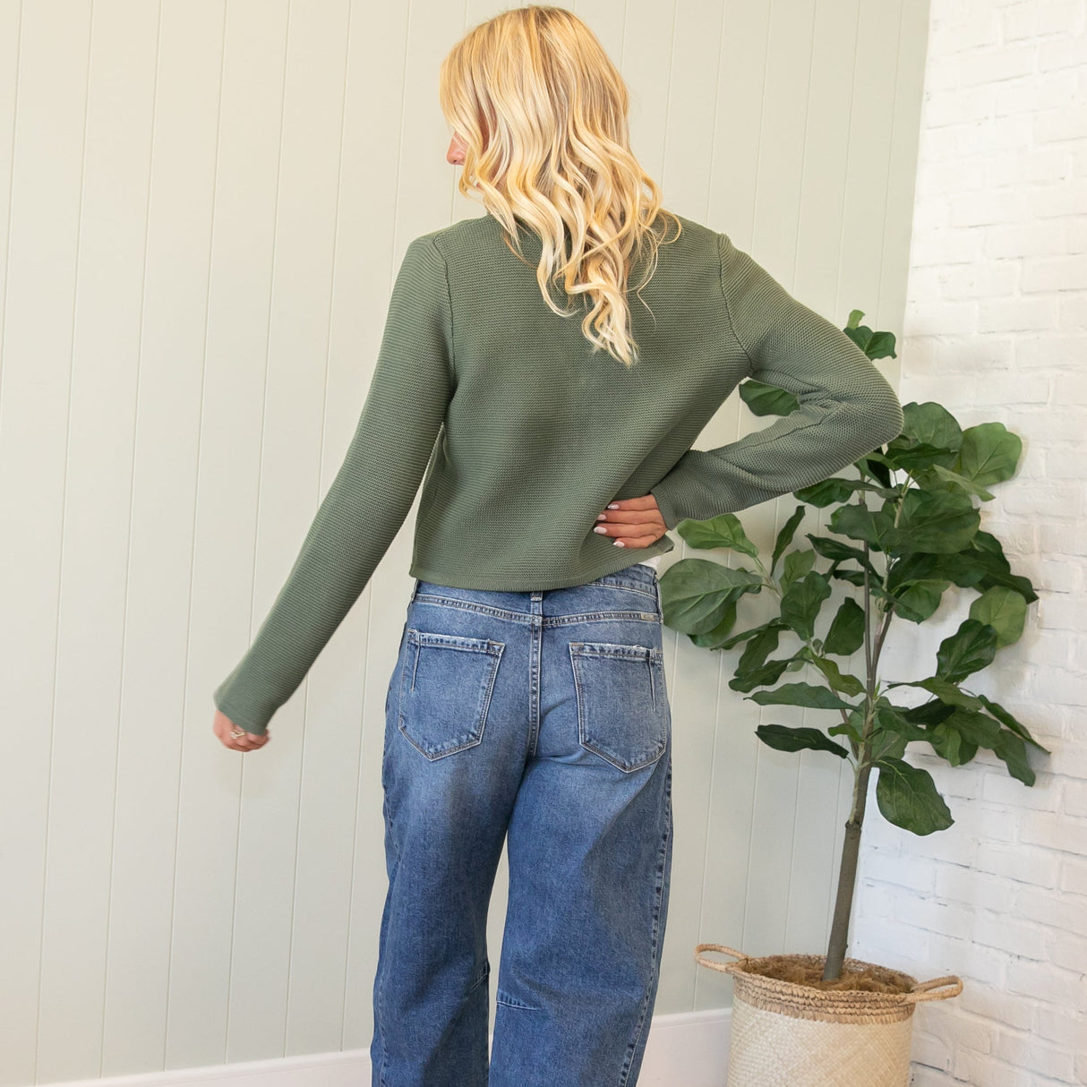 Finn Sweater - Light Olive