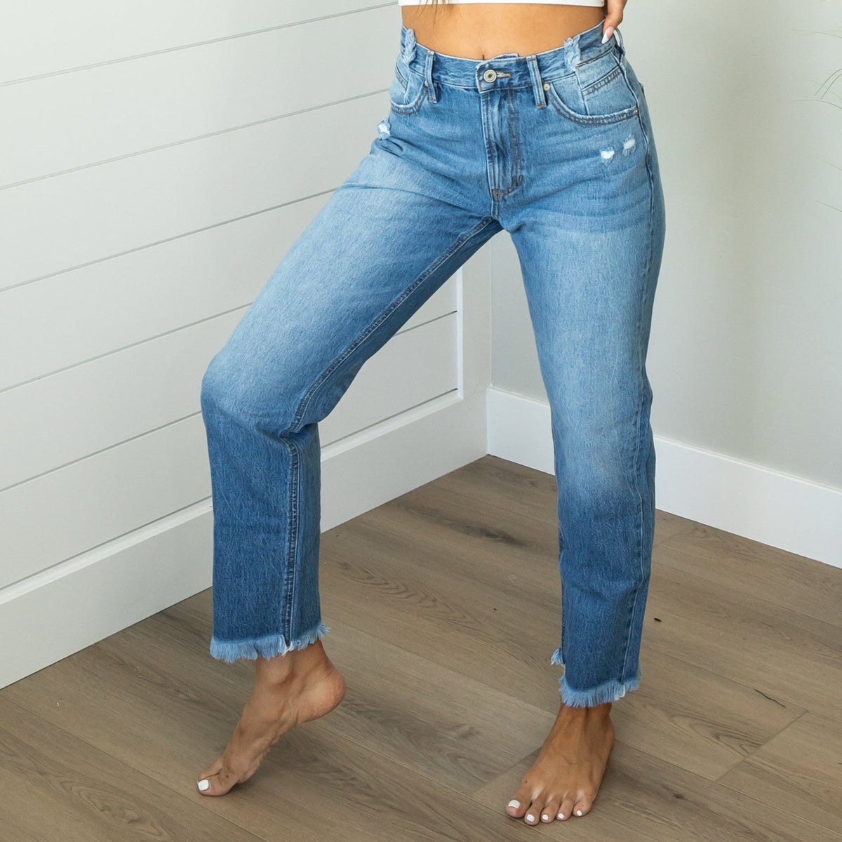 KanCan High Rise Frayed Hem Straight Fit Jeans