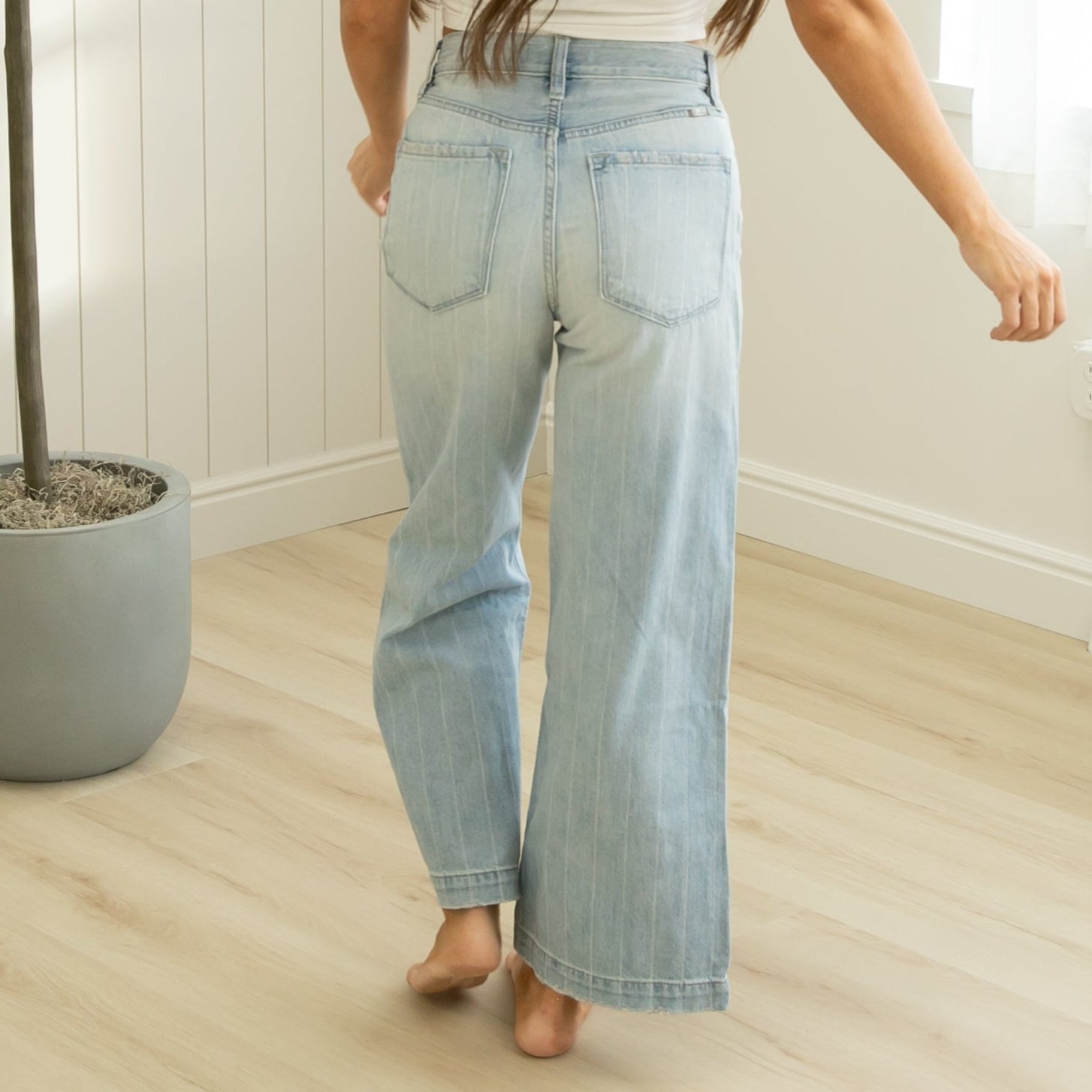 KanCan Wide Leg Pinstripe Jeans – pink pineapple